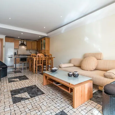Beach Apartment In Altura Altura
